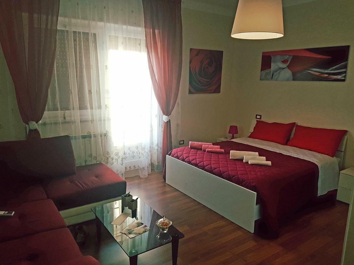 Nonna Lucia Bed and Breakfast San Giorgio Ionico Esterno foto